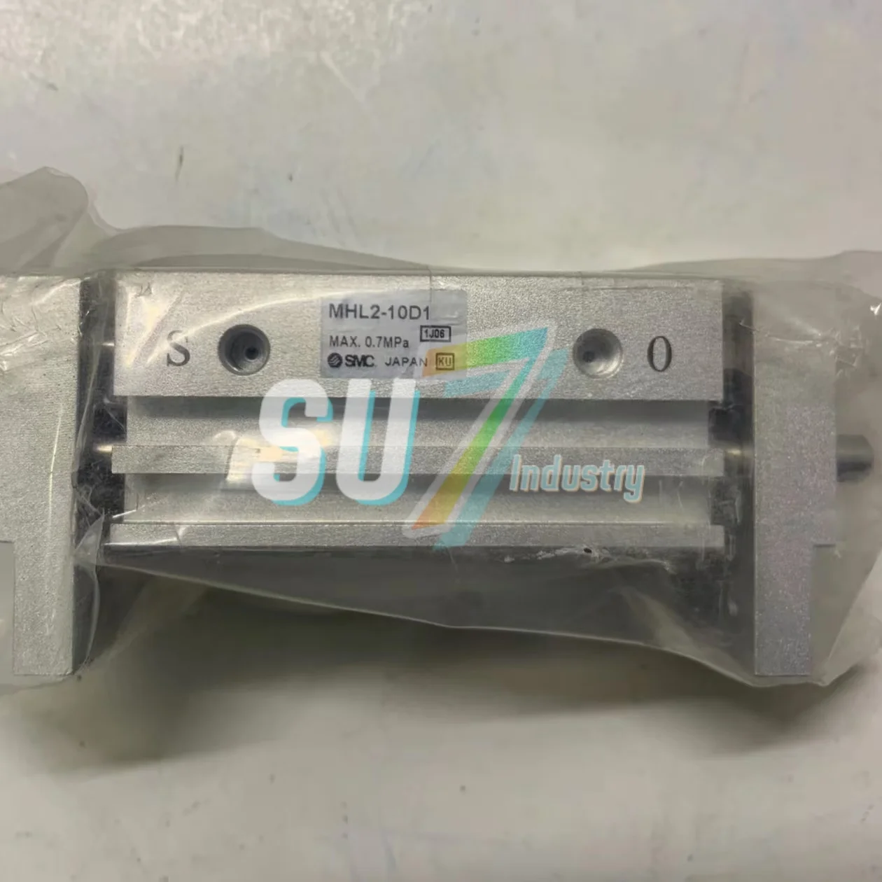 新品箱入りエアシリンダー MHF2-20D2 MHL2-10D MHL2-16D
