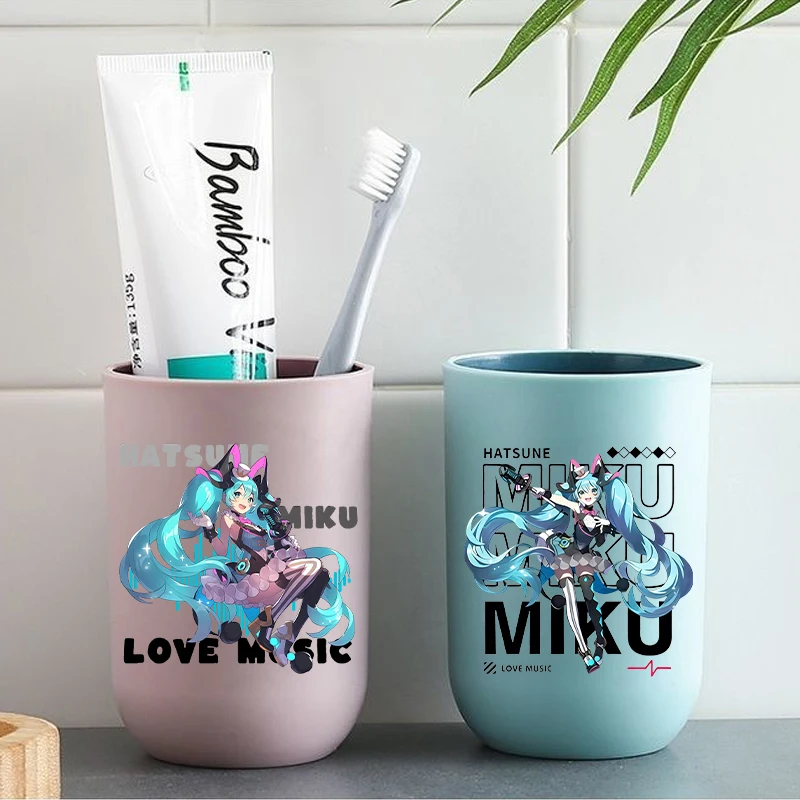 Vaso para cepillos de dientes Hatsune Miku, taza de enjuague bucal con diseño de cantante virtual para niñas, accesorios de baño de viaje para mujeres, regalo para la mejor amiga, ¡oferta especial!