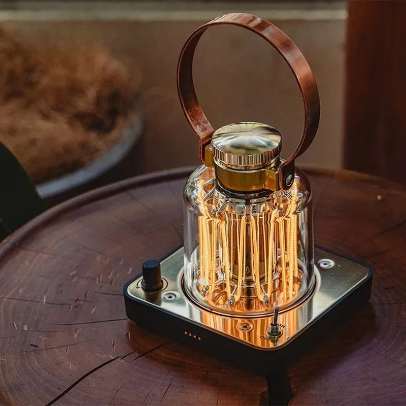 Retro Brass Lantern Camping Light Luxury Atmosphere Lamp Stackable Cube Tower Design Portable Outdoor Tent Lighting Three
