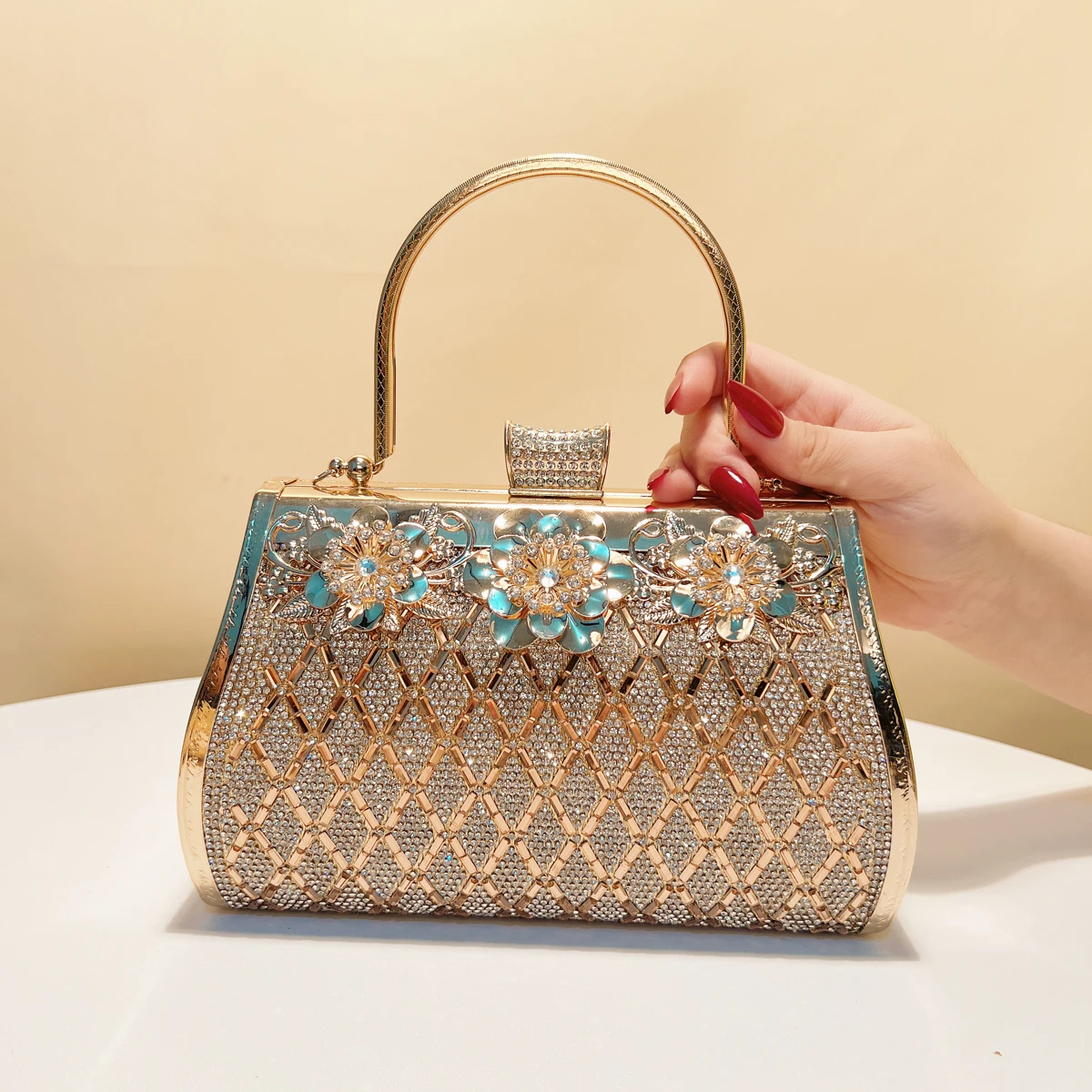 Kova Tasarım Kadın el çantası - Luxury Bags Denim incelemesi ve fiyatı
