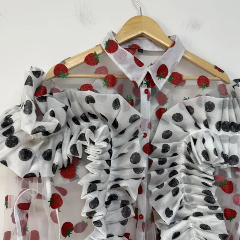 WVGA ربيع وصيف جديد رجل المد شارع العليا بقماش شفاف البولكا نقطة تكدرت تصميم قمصان طويلة الأكمام فضفاضة شيك قميص غير رسمي W8591
