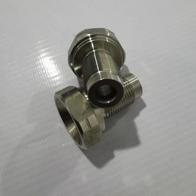 Model 240150 Piston Pump Outlet Valve Airless Accessories Pump Parts for Airless Paint Sprayer Mrk V 1095 5900 Piston Valve