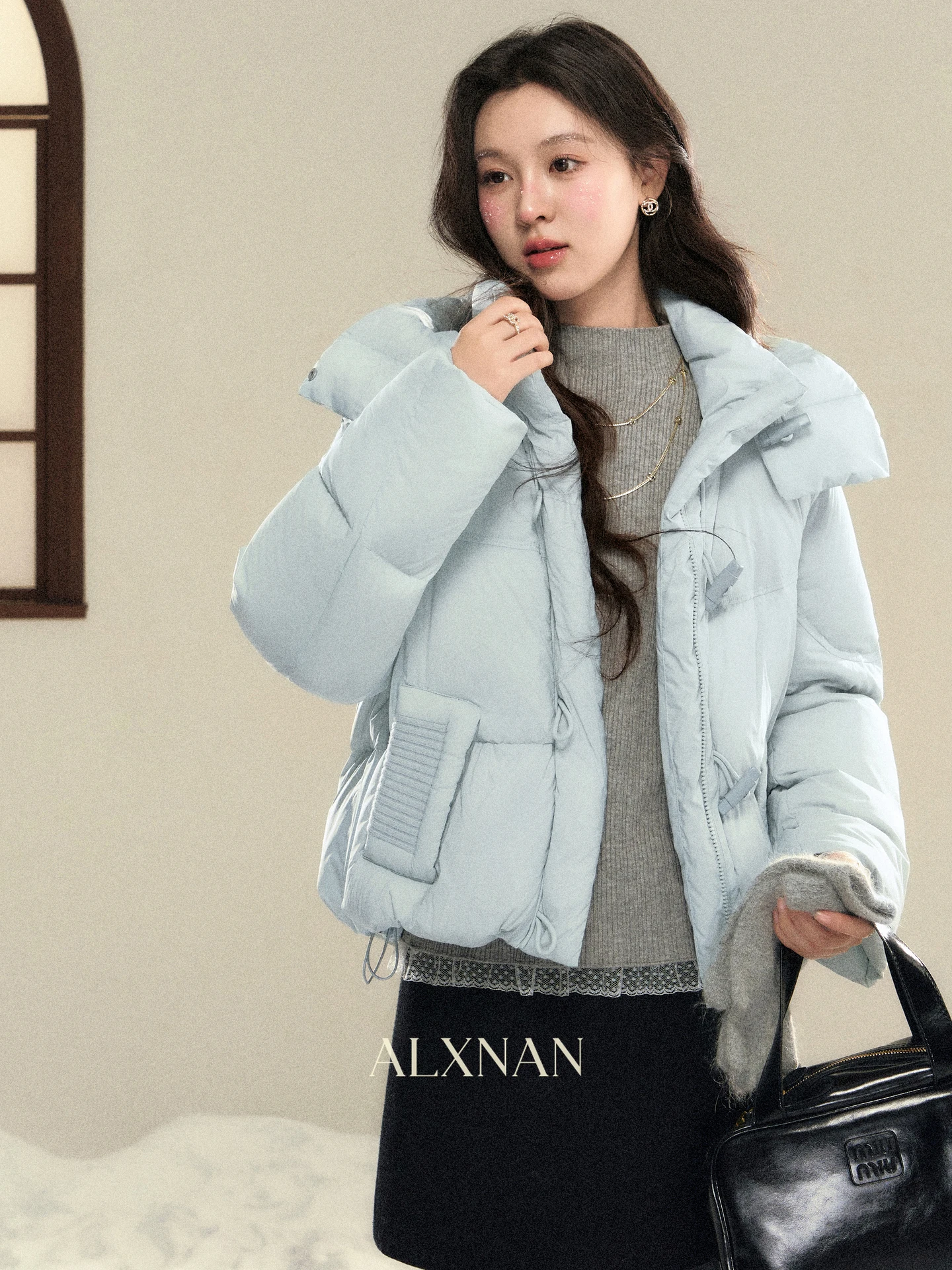 

Синее женское зимнее пальто-пуховик с капюшоном, повседневное, на молнии, с длинными рукавами, средней длины