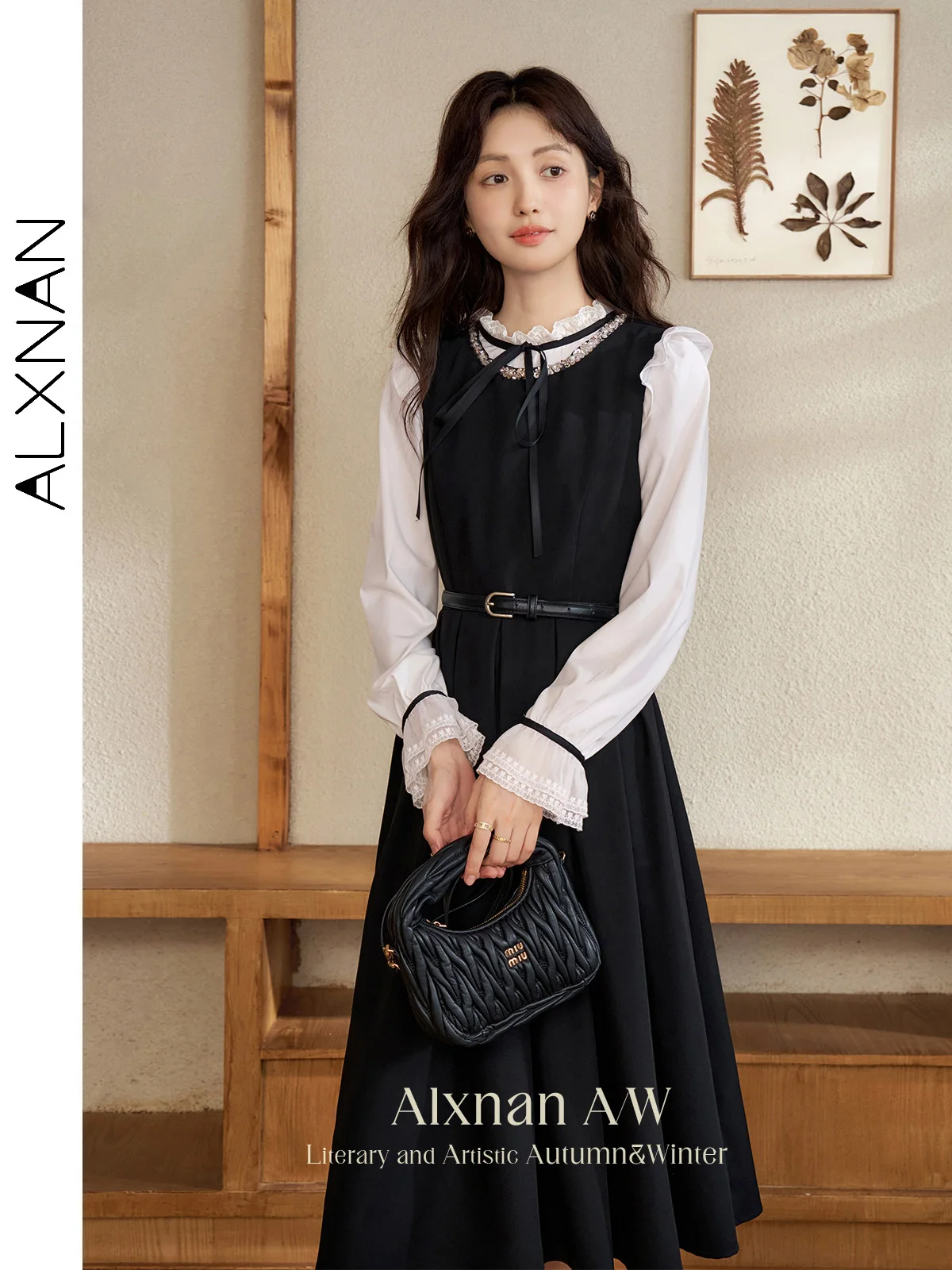 

ALXNAN Black Vest Dress Long Elegant Office Lady Casual Fashion Women's Sleeveless Dress 2025 Fall Sold Separately L50060