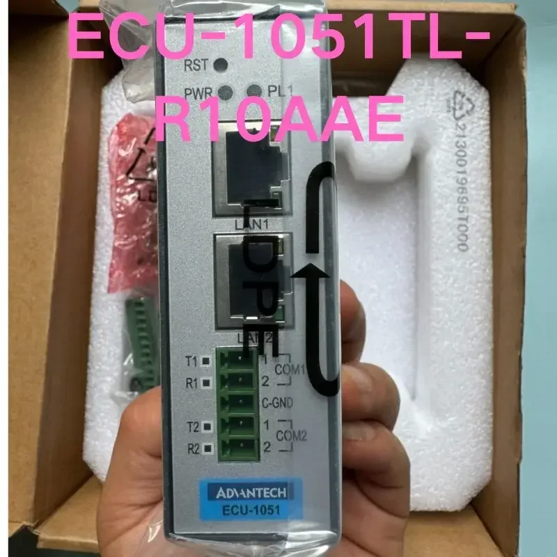 Novo gateway de comunicação industrial ECU-1051TL-R10AE