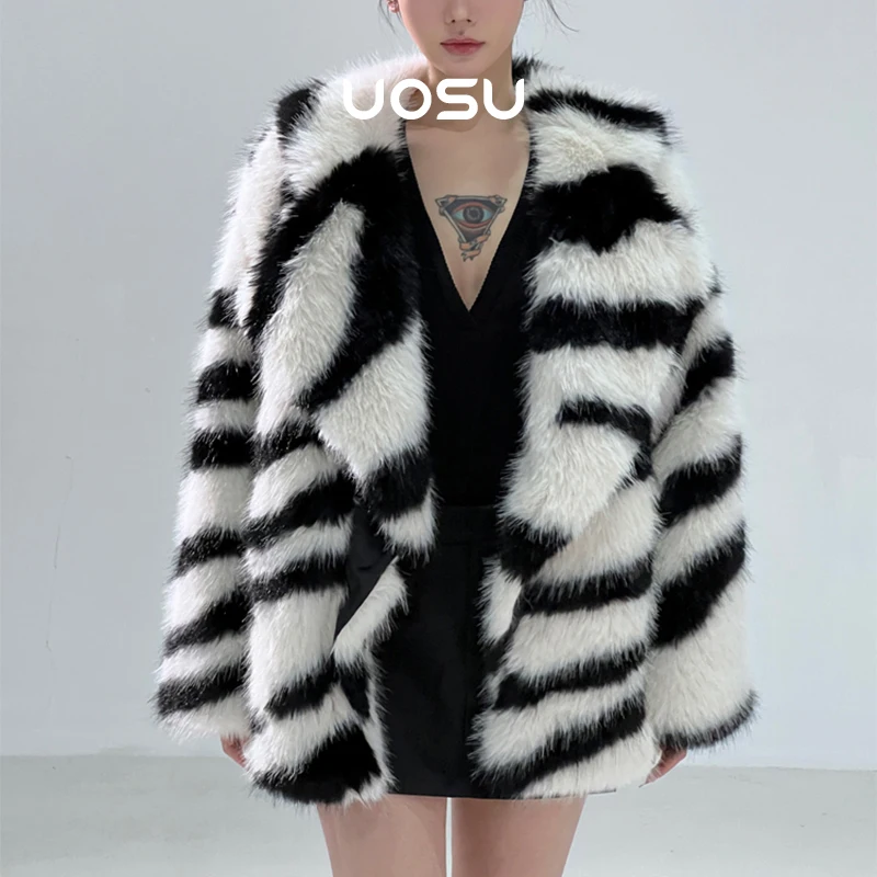 

Women's Oversized Zebra Striped Long Faux Fox Fur Jacket Luxury Coat Thick Overcoats Warm Outwear Winter Fashion Week 2024