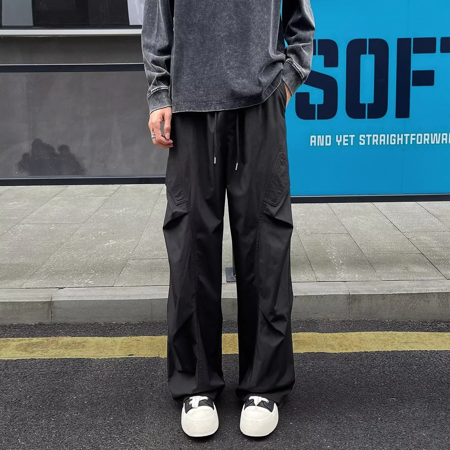 Summer thin casual curved knife pants, versatile design for men and women, high-end light luxury trendy pants