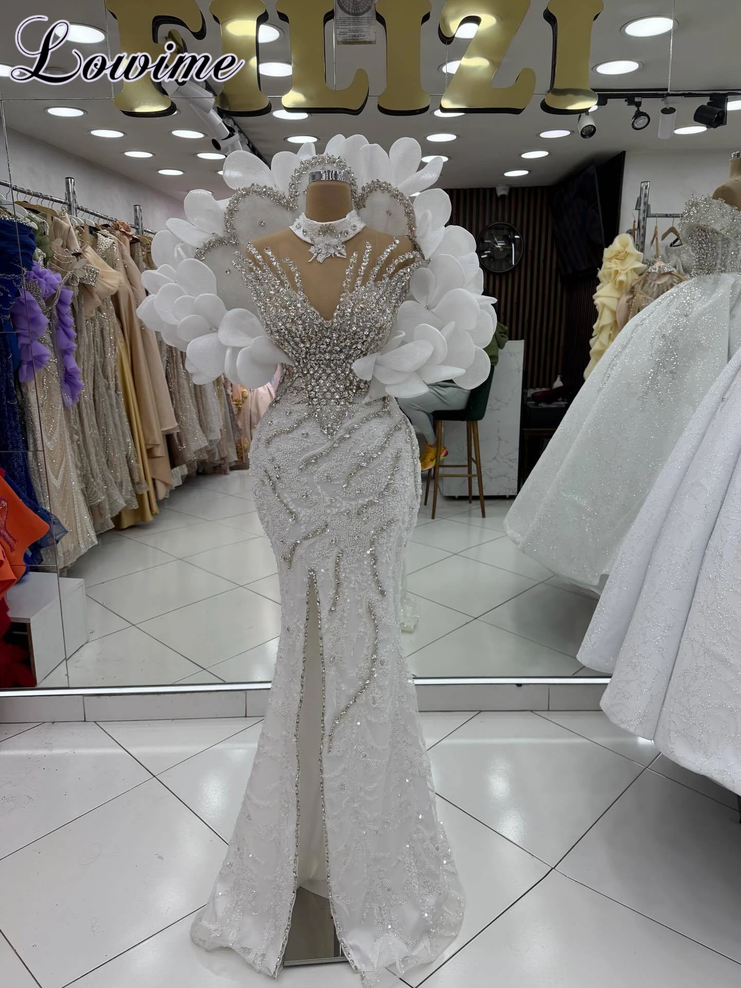 2026 Modest White Evening Dresses Crystals Celebrity Dresses Mermaid Prom Party Dresses With Side Slit Gowns  Customized
