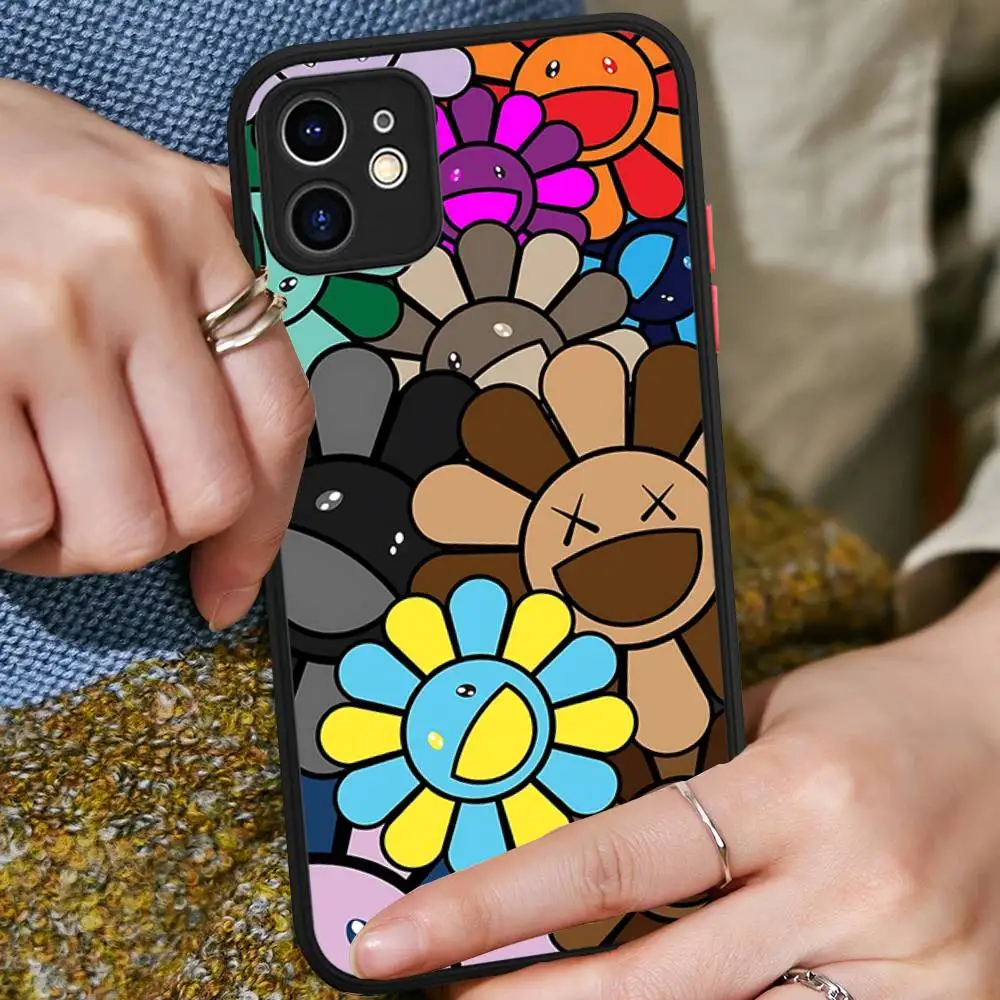 일본 아티스트 무라카미 타카시 아이폰 11 12 13 14 15 16 프로 맥스 플러스 무광 반투명 폰 케이스