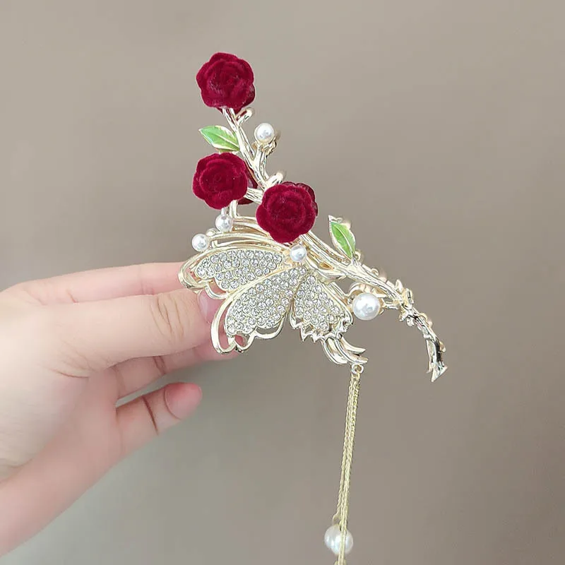 

Красная роза в стиле ретро с бриллиантами, зажим-бабочка, элегантный аксессуар для волос с кисточками, универсальный для повседневного прически.