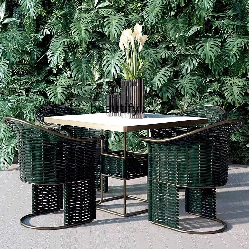 P مجموعة طاولة وكرسي خارجي، مجموعة كراسي الروطان الفاخرة الخفيفة، كرسي طعام غير رسمي، طاولة طعام