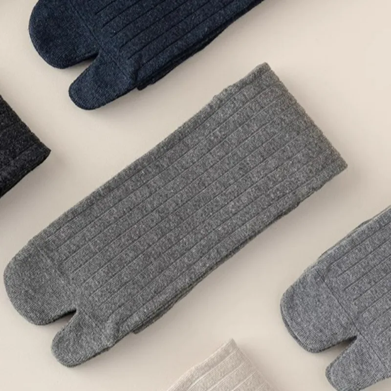 Y2K Simple Two Toed Sock Vertical Stripe Middle Tube Split Toe Socks Spring Autumn Multi Color Wear Resistant Elastic Hosiery image 6
