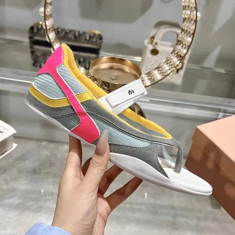 

Top Quality Canvas Shoes Mary Janes Shoes Flip-Flops Beach Sandals Sneakers Casual Flats Mix Colors Ballet Dance Botas Mujer