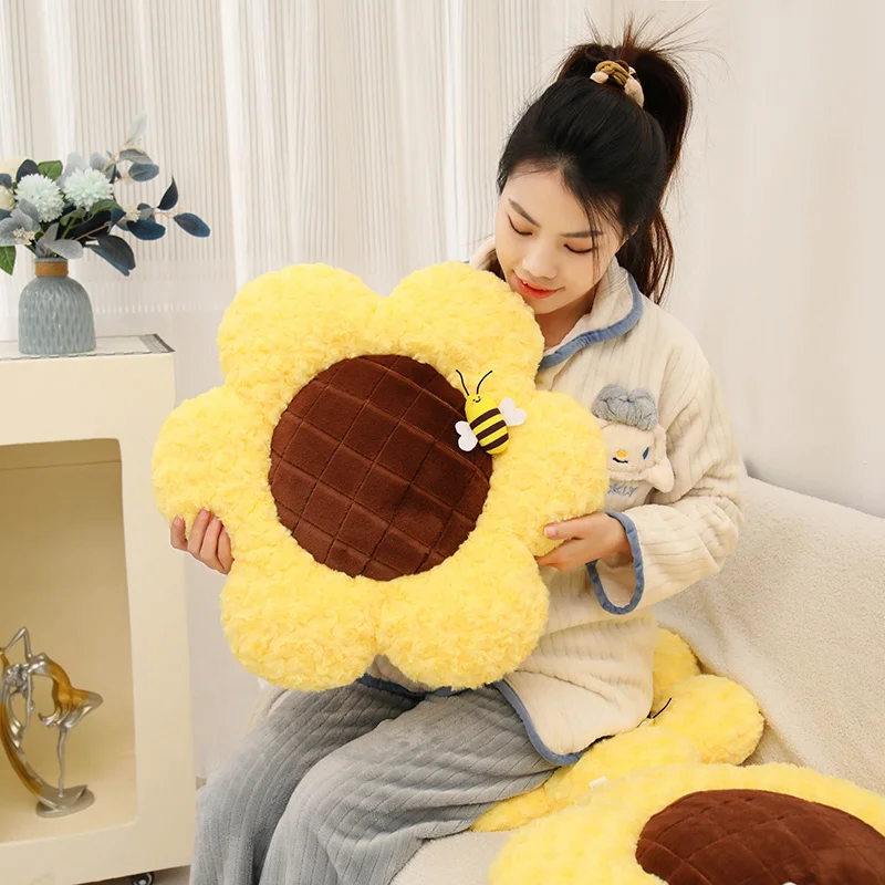 50cm New Sunflower Plush Toy Fun Bee Sunflower Stuffed Pillow Beautiful Flower Decorative Plant Plush Cushion Birthday Present