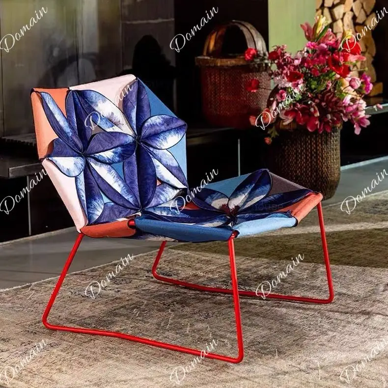 Modern simplicity, art petal chair leisure creative armchair model room bed and breakfast recliner
