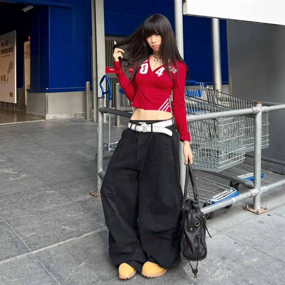 SylCue 캐주얼 패션 티셔츠 여성 레터 프린트 지퍼 V넥 풀 슬리브 배꼽 노출 데일리 스트리트 스포티 스타일 클래식 탑스