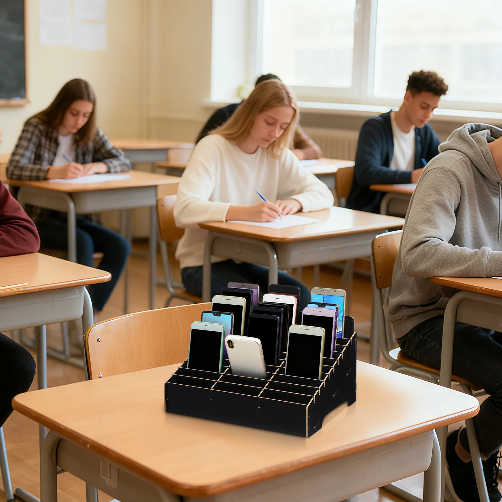 

Mobile Phone Organizing Box Temporary Wooden Multi-Grid Storage Black Sturdy Structure Fine Polishing Classroom Meeting Room