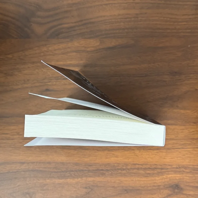 "في الظلام VOLI" بقلم جين شيسي تشاي، ترجمة بالفاصوليا - عمل أدبي فريد #4