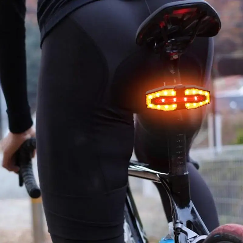 

Smart Bike Tail Light USB Rechargeable Bike Tail Light Fast Charging Wireless Remote Control Bicycle Turn Signals For Cycling