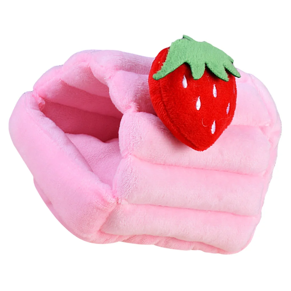 

Warm Pet Bed House for Hamster Puppy Hedgehog Mouse Pig Cartoon Strawberry Design Windproof Cozy Nest Lightweight Portable Carry