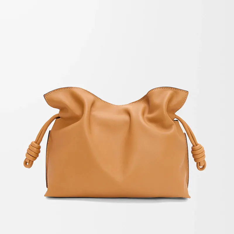 

Single shoulder bag, versatile crossbody bag, large capacity cloud bag, simple and high-end feeling, lucky bag, women's bag
