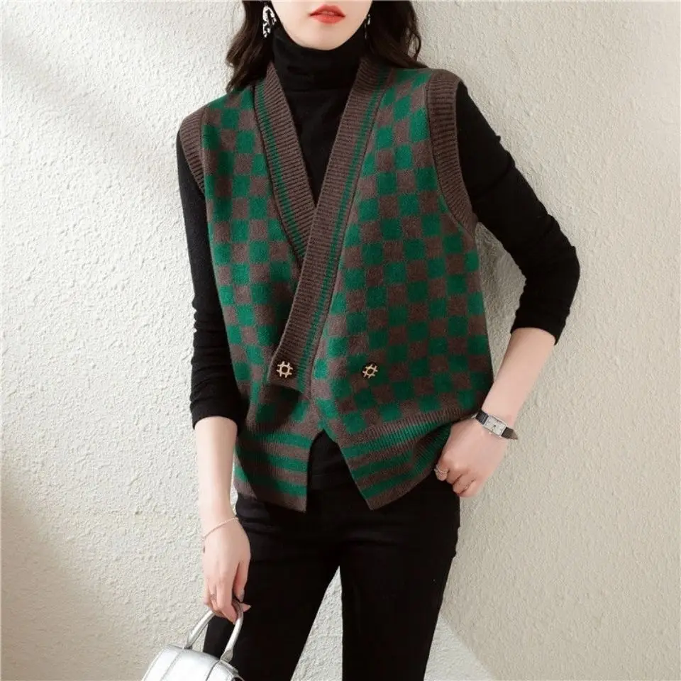 Dopamine Autumn and Winter Women's Checkerboard Retro Design Knitted Vest Western-style Sleeveless Vest Sweater Casual Top