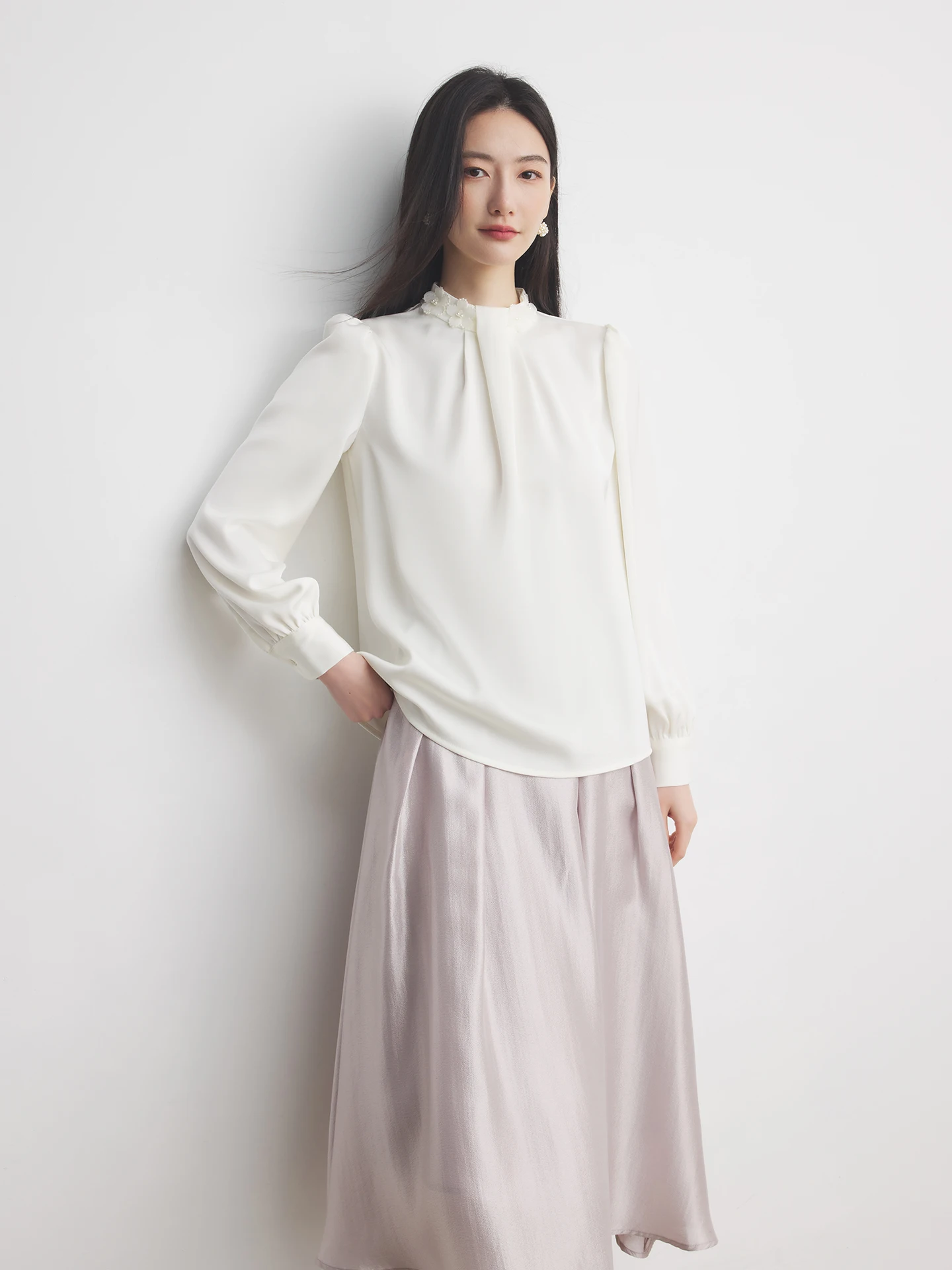 

Annata Long Sleeve Stand Collar Floral Print Shirt for Women Light Beige Spring Autumn Top Skin-friendly Breathable Polyester