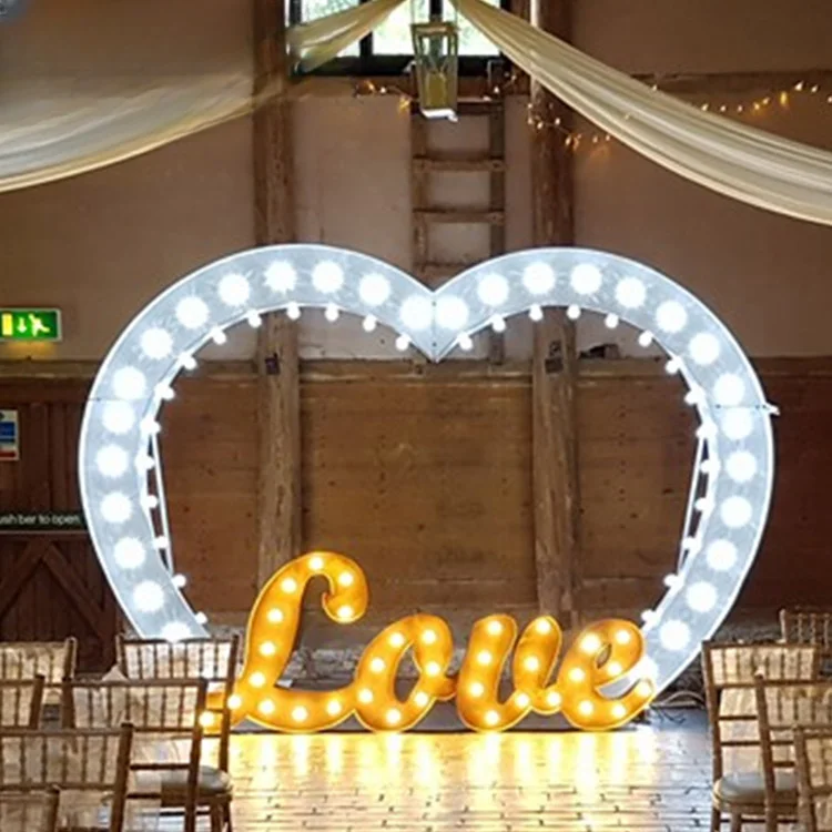 2024 Giant led lighted white metal frame heart shaped arches for wedding props