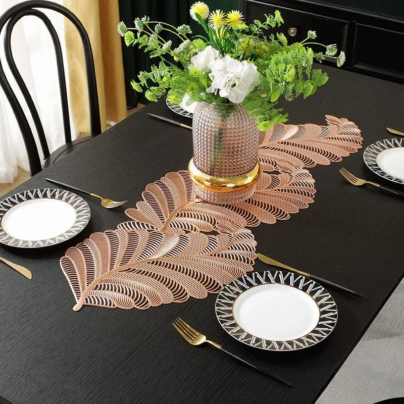 New Table Mat Heat Resistant PVC Table Flag Hollow Out Bronzing Creative Irregular Nordic Light Luxury Wedding Christmas Decor