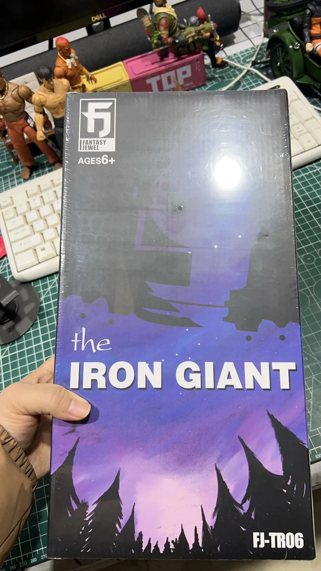 30CM Partial Alloy Action Robot | Steel Mecha Giant Model Toy | Highly Poseable Gift for Boys & Adult Collectors