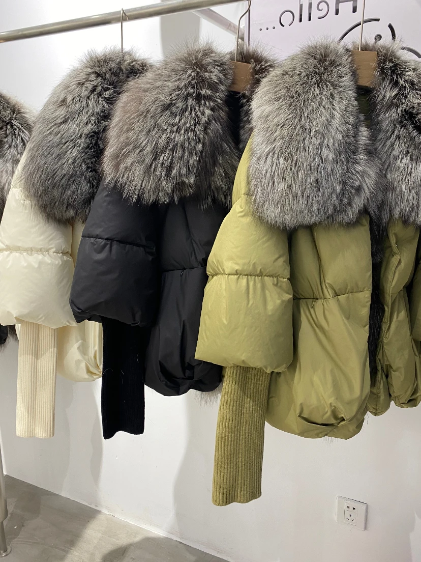2026 Winter Real Fox Fur Collar White Duck Down Padded Down Jacket Regular Fashion Warm Big Fur Collar Women's Coat