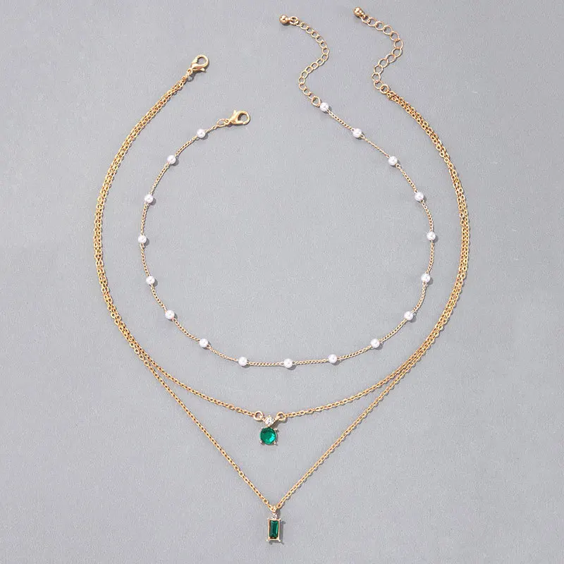 Korean Version Of Girls Fashionable Necklaces Simple Crystal Pearls Multi Layer Necklaces High End Design Sense Wholesale Women