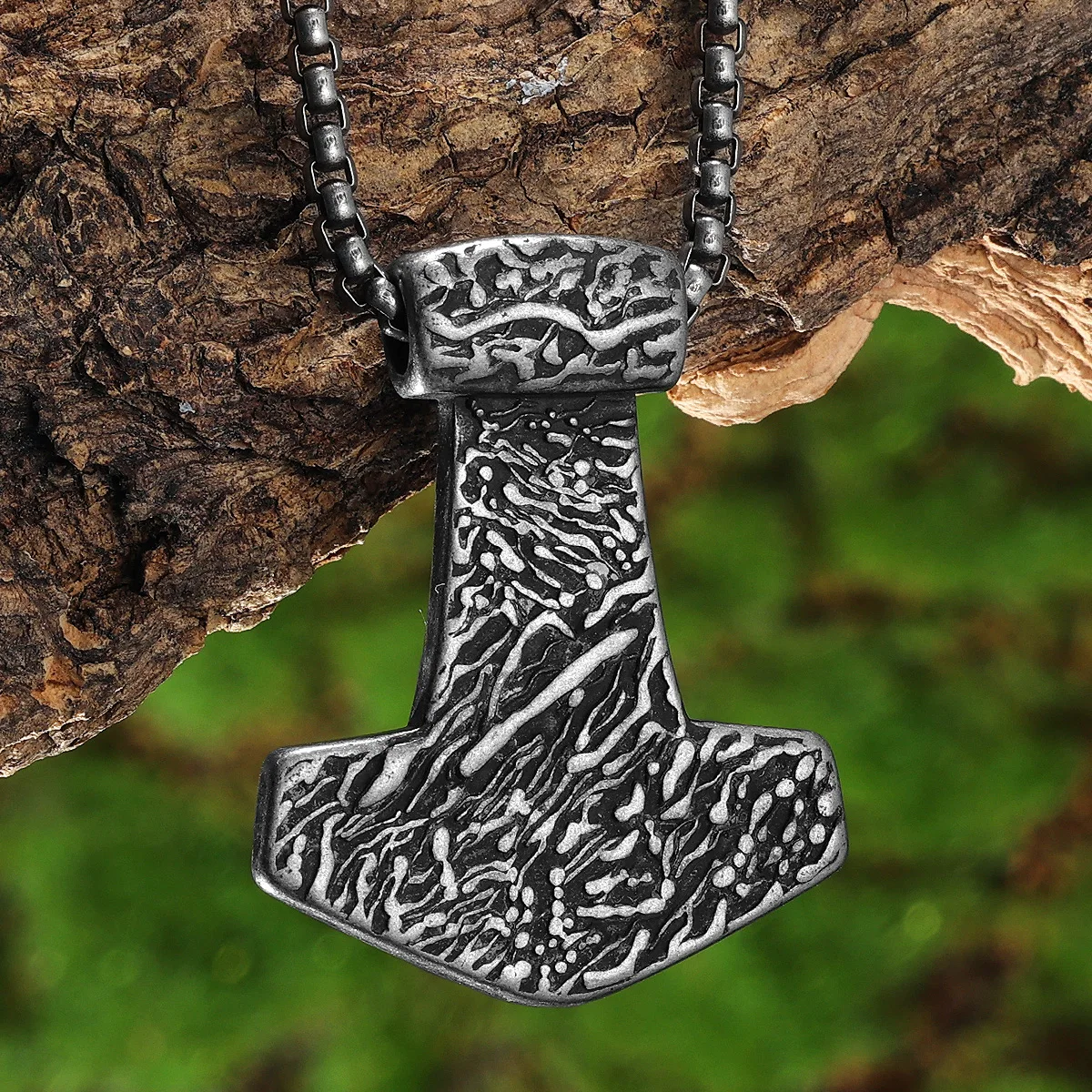 

Retro Viking Thor's Hammer Men Necklaces With Pendant Stainless Steel Jewelry For Male Women Punk Hip Hop Accessories Gifts