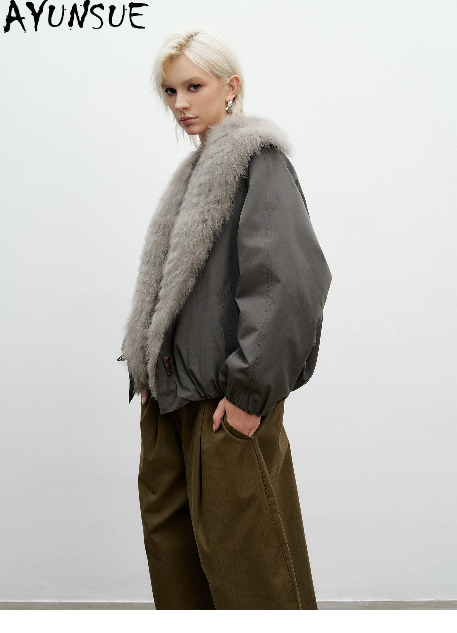 AYUNSUE White Goose Down Women Warm Winter Clothing Real Fox Fur Collar Down Jacket Loose Fit Fashion Short 2026 Пальто Женское