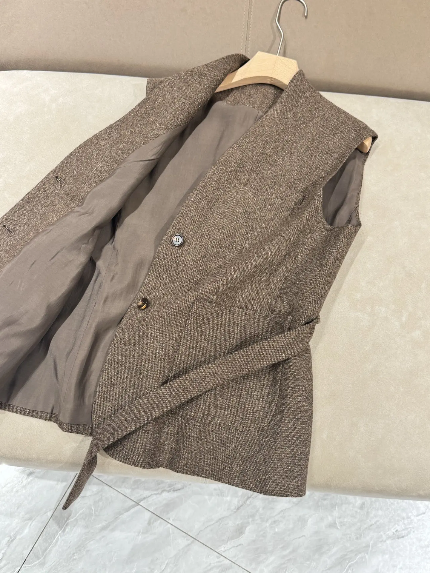 

New Women's Lace-Up Wool Vest Fashion All-Match Casual Top