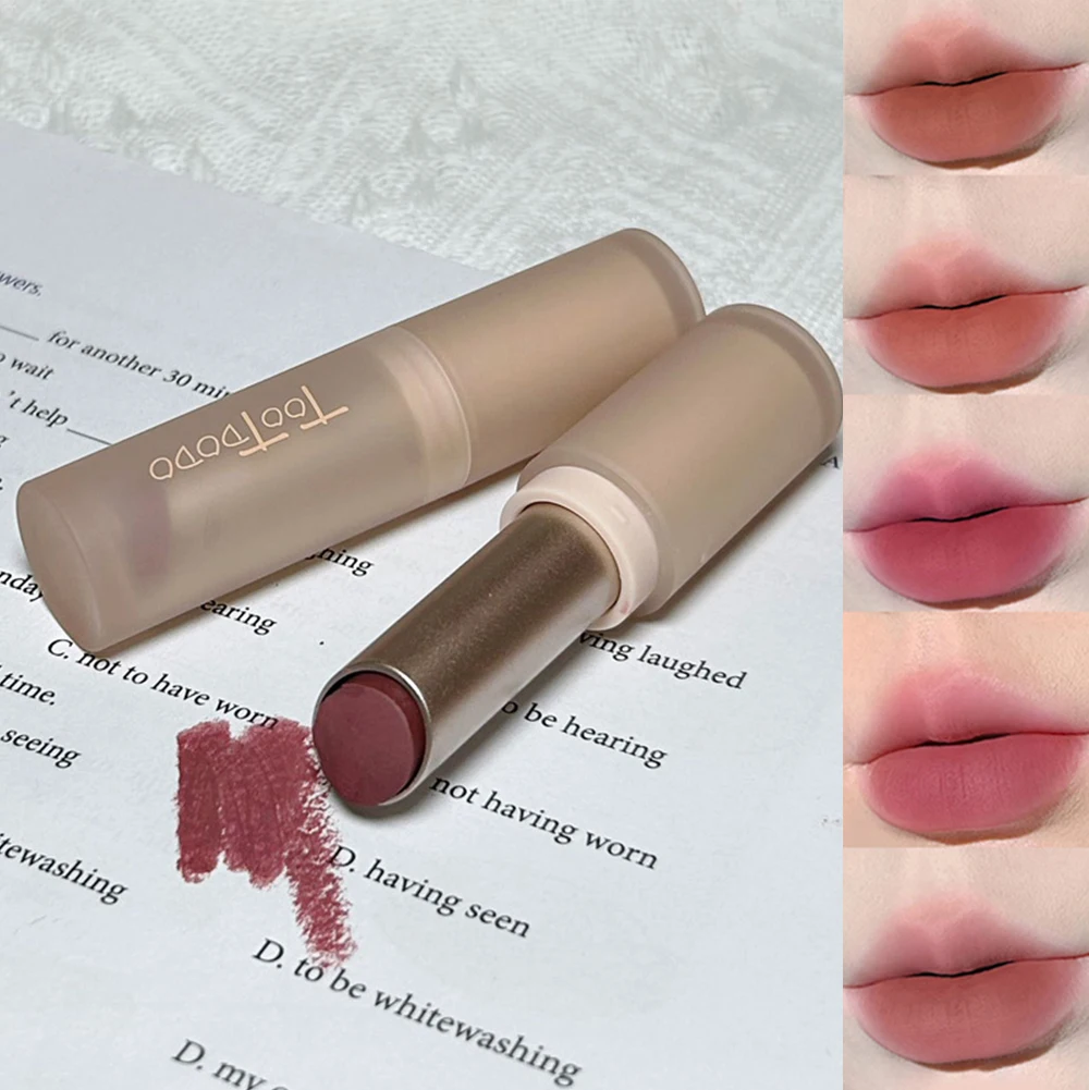 Thumbnail 2 - #77 Trending Lip Primer Right Now