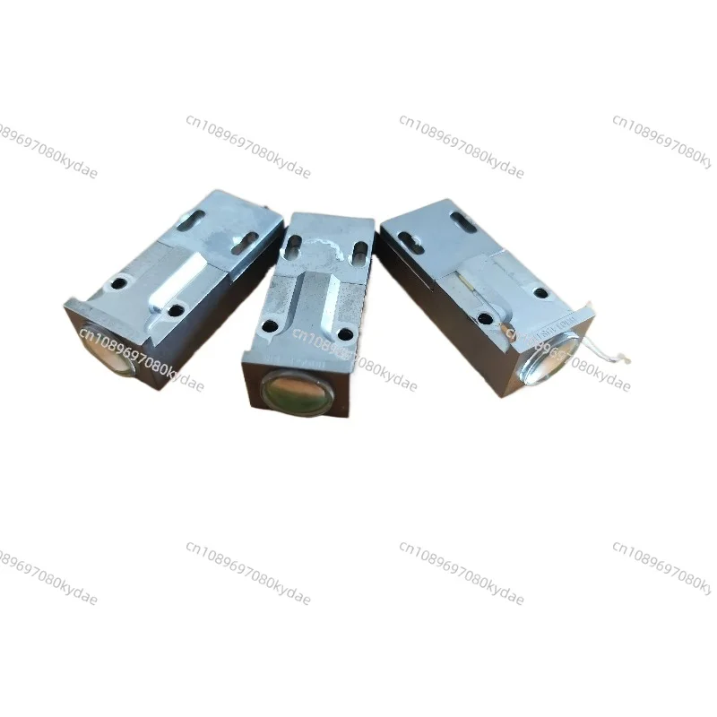 

Лазерная фокусирующая линза для оптоволокна, высокомощная фокусирующая линза, специально разработанная для оптоволоконных лазеров мощностью более 400 Вт