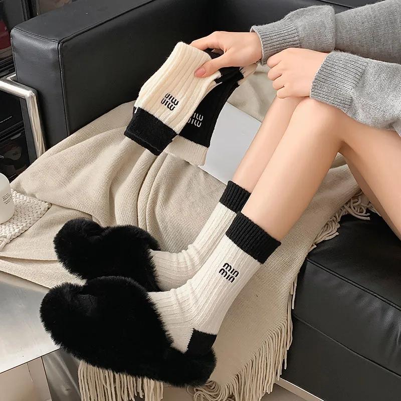 2 Pairs Black White Wool Socks For Women Winter Knitted Thickened Warm Middle Tube Stacked Socks Embroidered Letters Cute Socks