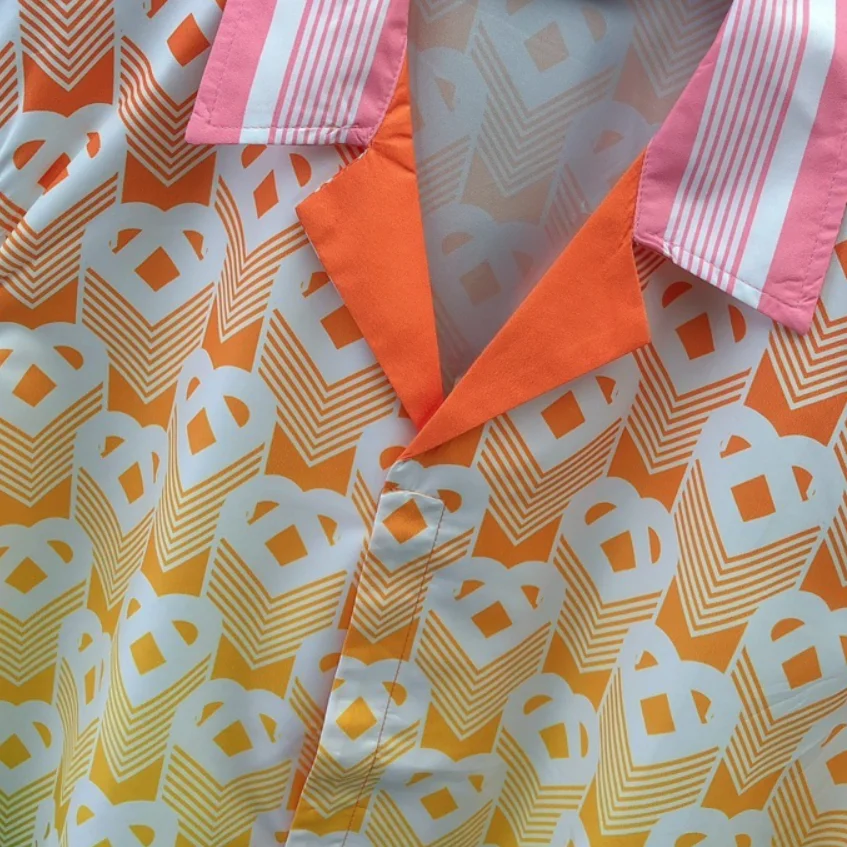 Gradient Heart Monogram Shirt 2024 Summer New Set Short Sleeved Shirt Fancy Print Casual Beach Holiday Chemise Homme
