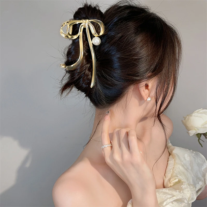 Korean Bow Pearl Elegant Gold Silver Hair Claw Clips Women Geometric Fashion Barrette Hairpins Headwear Hair Accessories Female