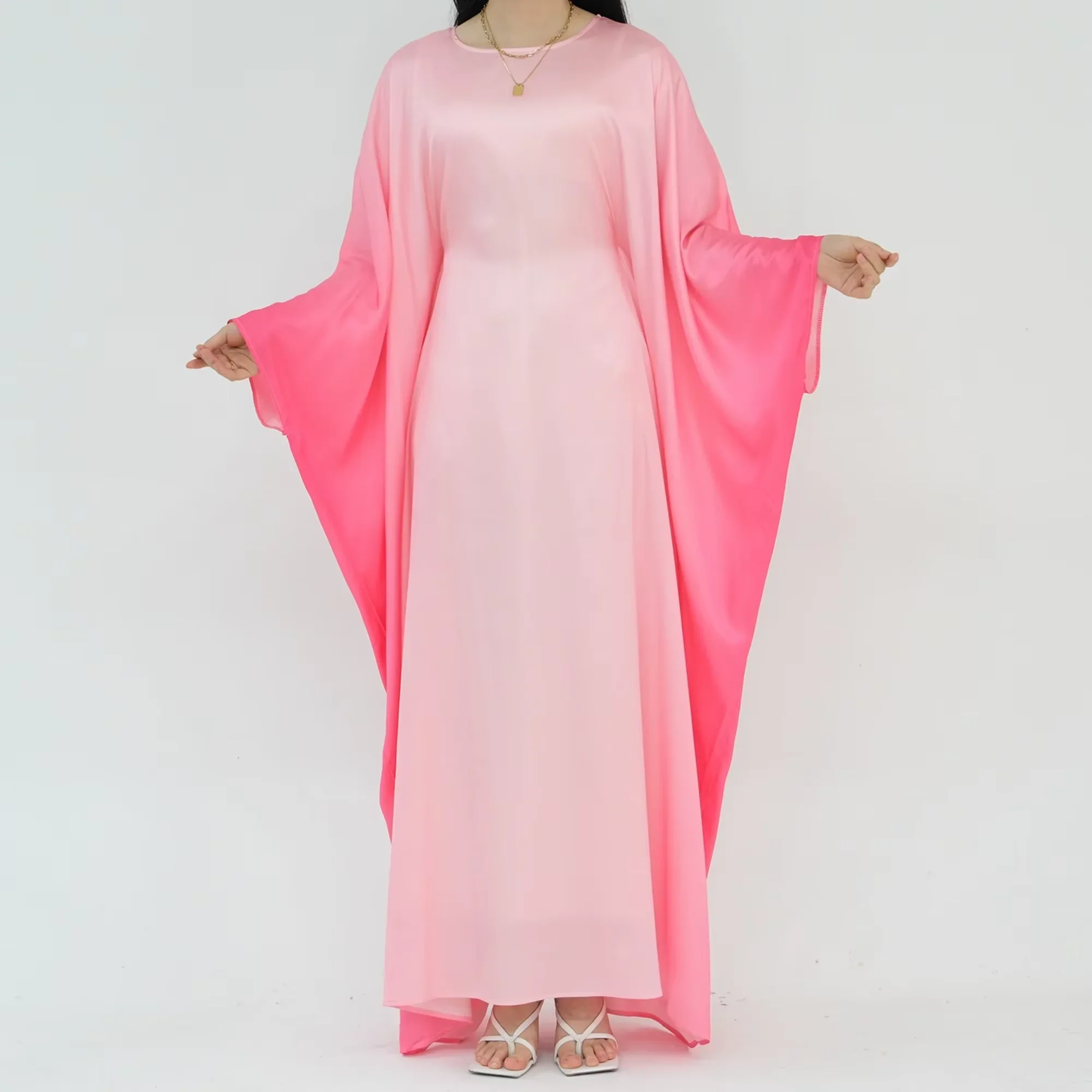 

Gradient Color Shiny Batwing Maxi Abaya Dubai Luxury 2026 Abayas Women Muslim Kaftan Dress Islam Caftan Marocain Femme Jalabiya