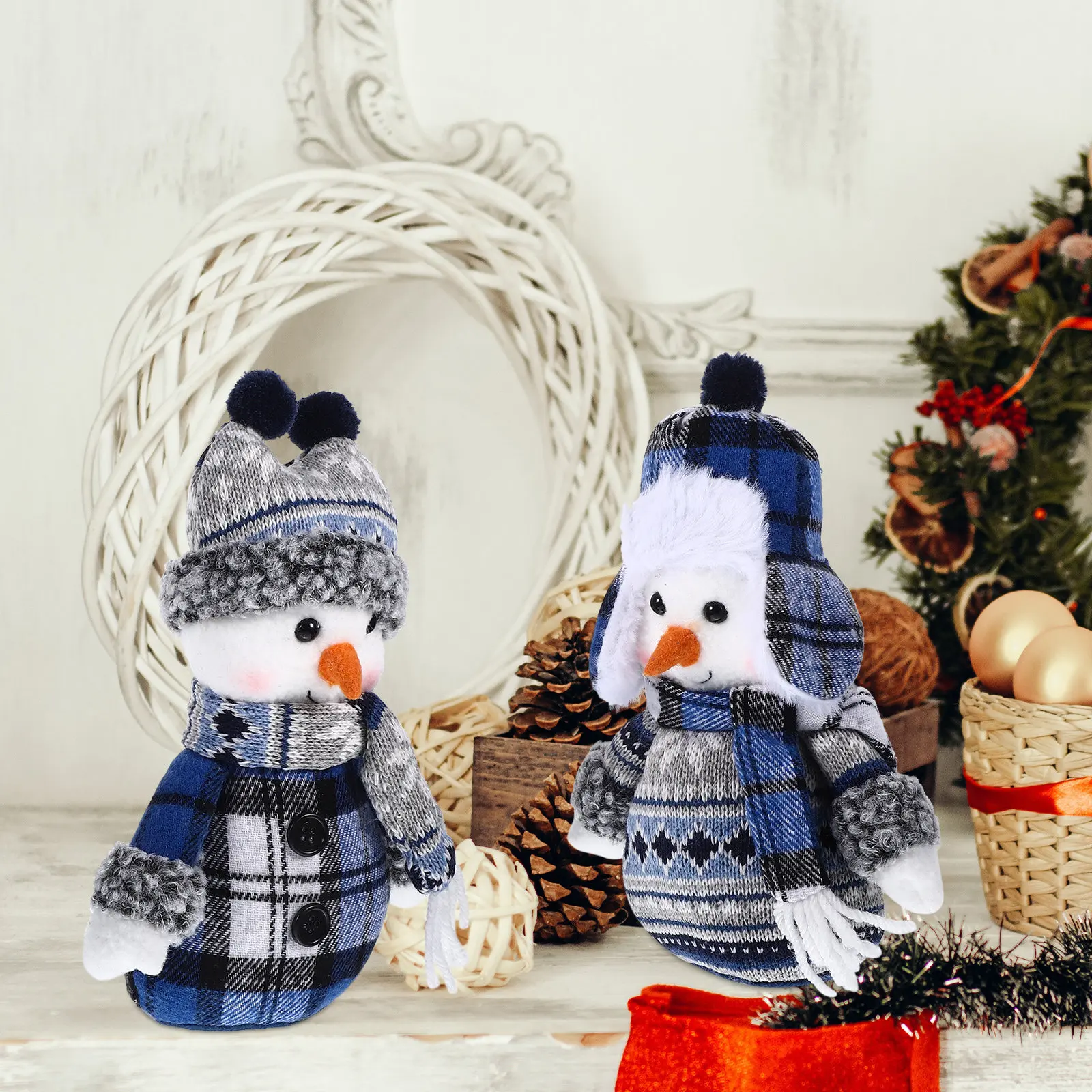 

2Pcs Skiing Snowman Piece Whimsical Festive Stuffed Animal Xmas Home Decoration Centerpiece for Living Room Shelf Party Setup