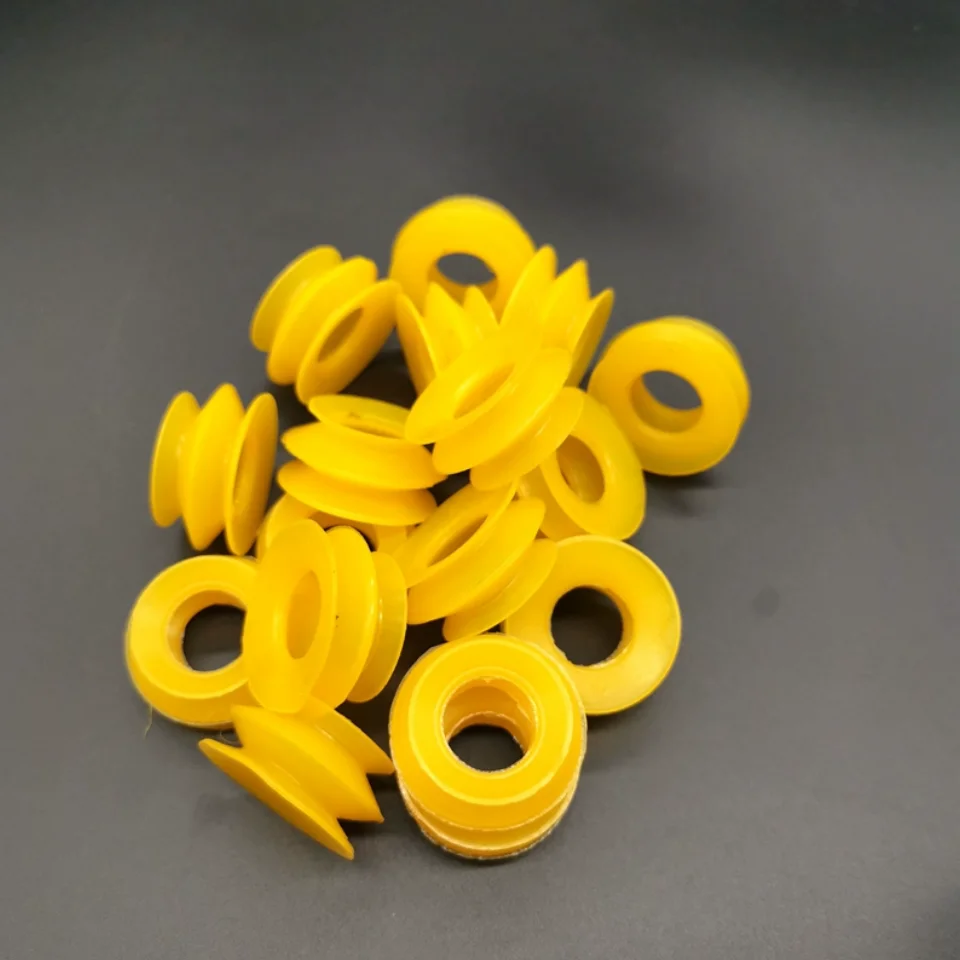 20 pcs 50 pcs 100 pcs Free Shipping Rubber Sucker For Roland 300 700 Machine 021F013230 Roland Printing Machine Spare Parts