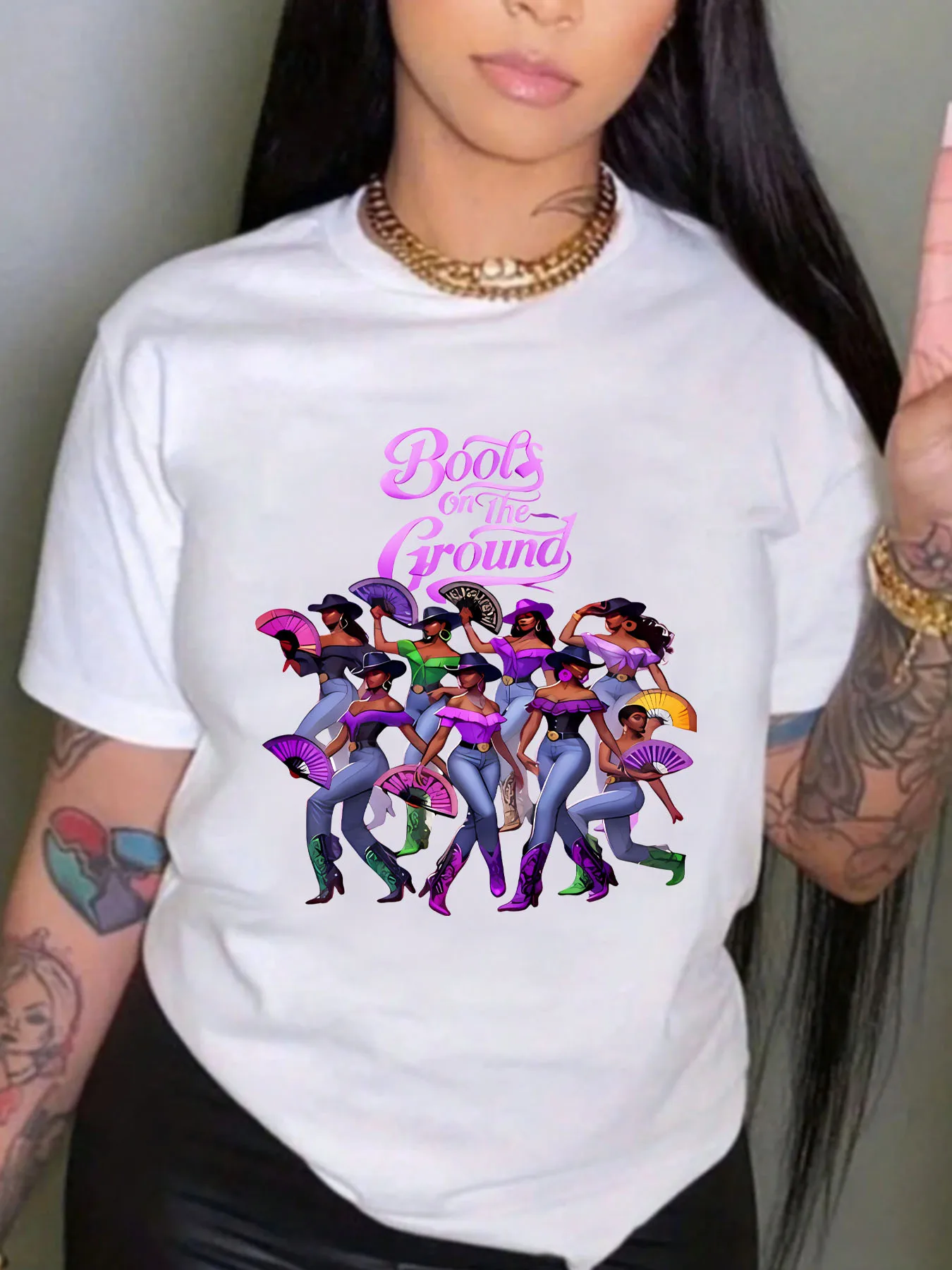 

A group of dancing women Plus size women's round neck short sleeve T-shirt with elastic half sleeves and trendy prints
