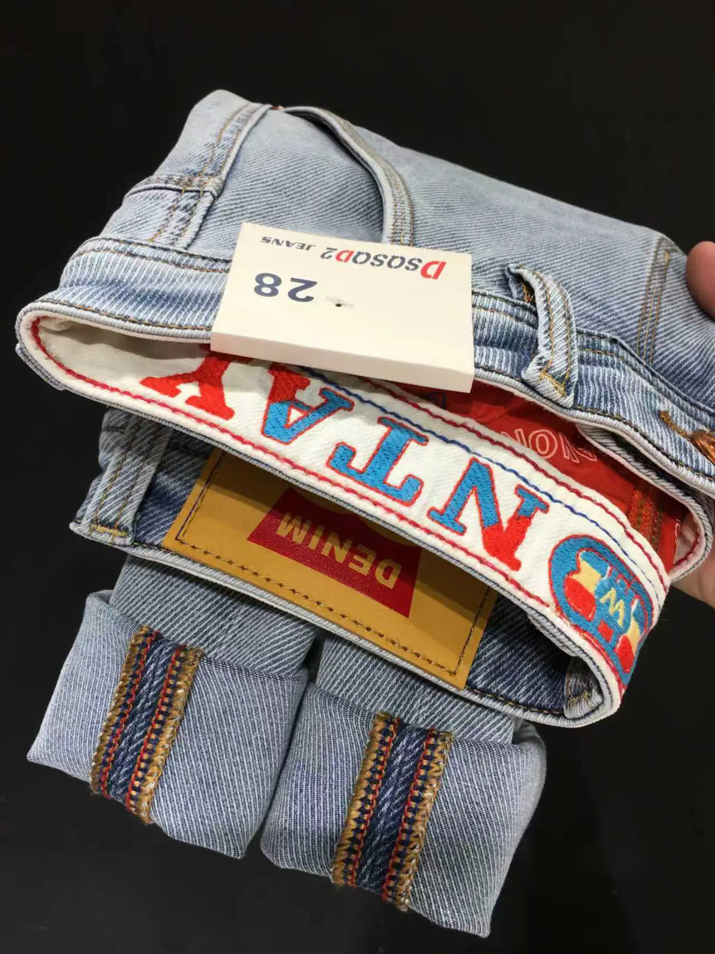 

Мужские джинсы из светло-голубого выстиранного денима с вышивкой и надписями, новинка 2026 года, весна-лето, высокое качество, модные, эластичные, облегающие брюки