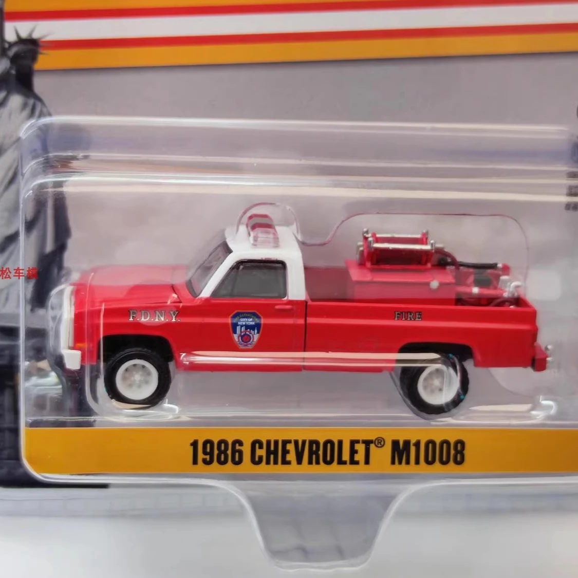 

GreenLight 1:64 1986 M1008-FDNY 30240, Коллекционная игрушка, подарочная модель, настенная подвеска