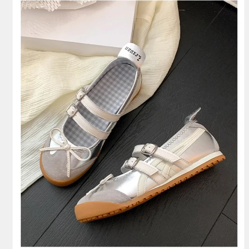 Chaussures plates de danse de Ballet pour femmes, sandales d'été à la mode, nouvelle marque de styliste, décontractées, peu profondes, 2024