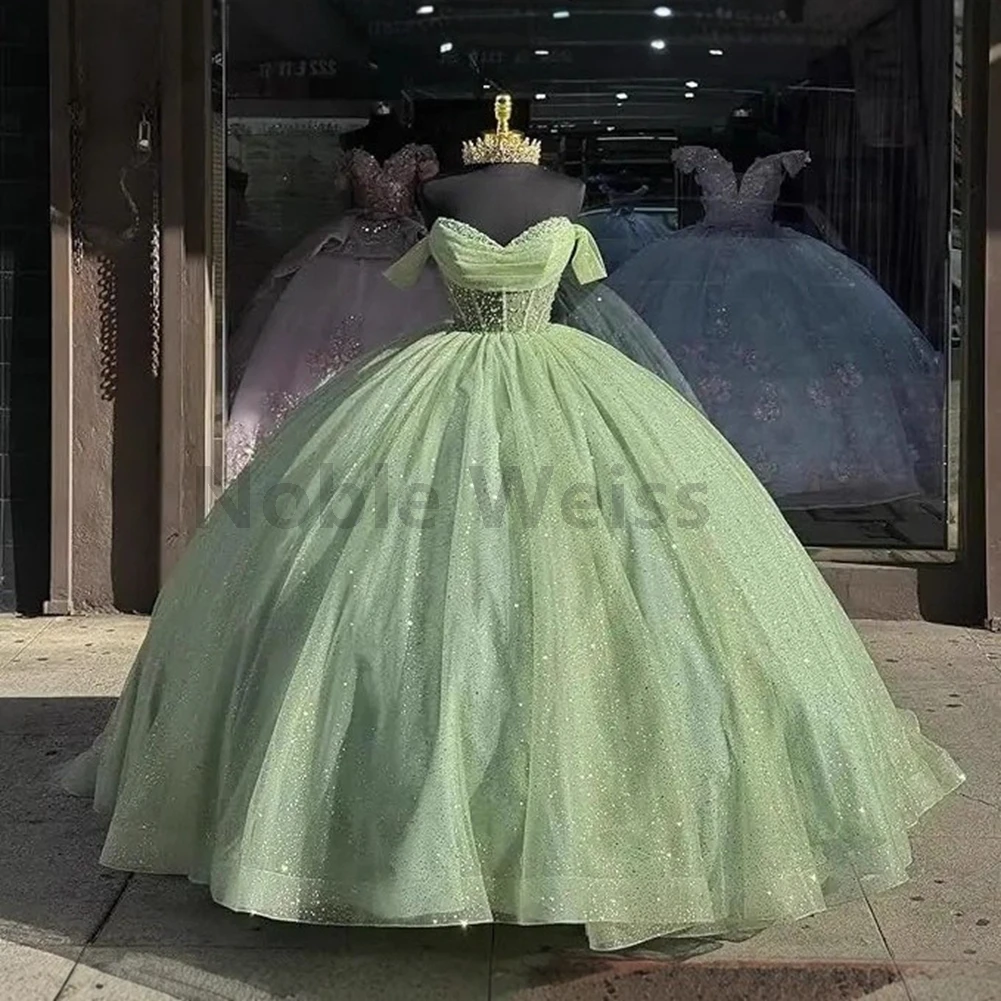 فساتين Quinceanera الأنيقة على شكل قلب بطول الأرض من التول على شكل حرف A لتخصيص الأداء #1