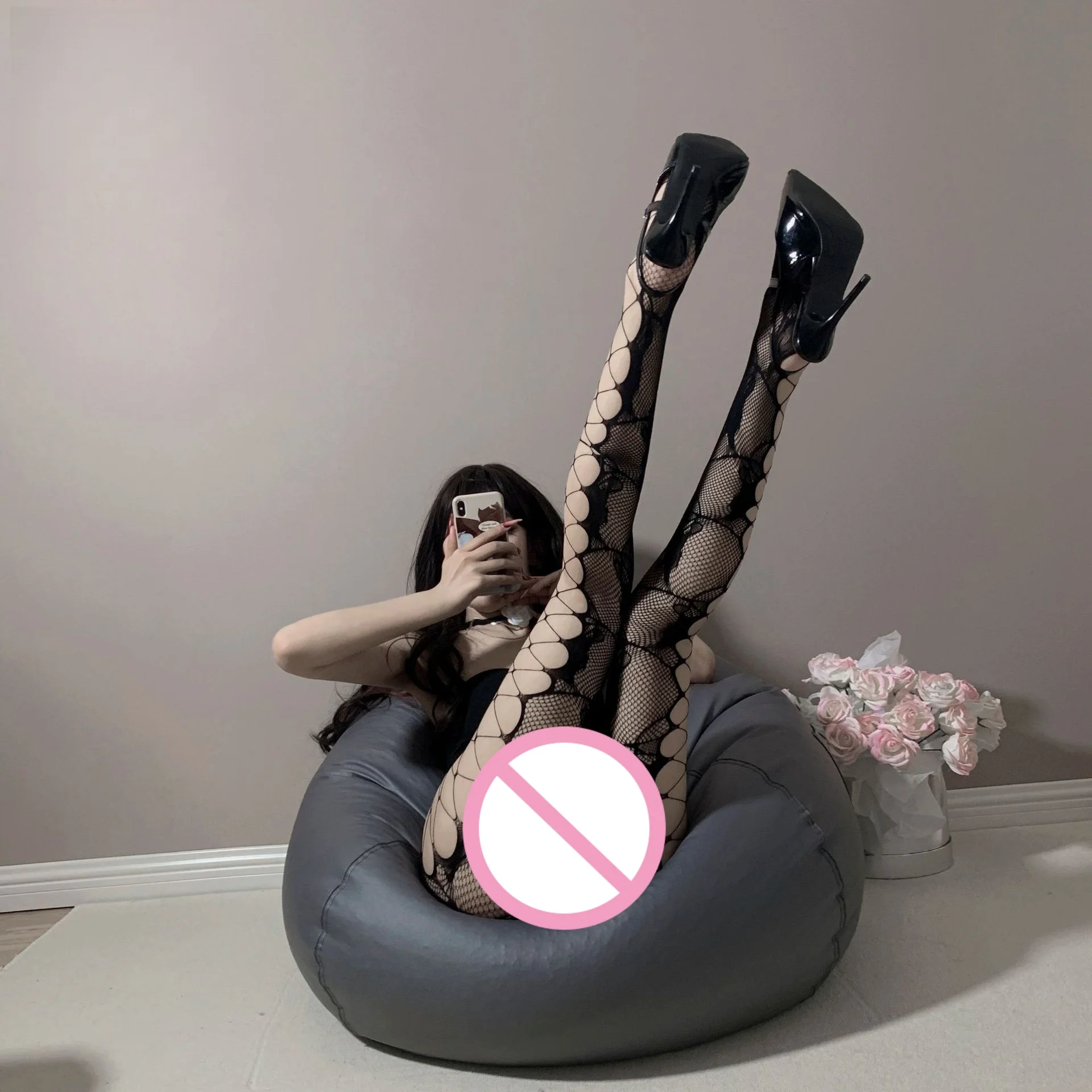 New Versatile Bold Seductive Stockings Retro Fishing Net Socks Black Side Mesh Rose Sexy Hollow Stockings Pantyhose Black Silk view 4