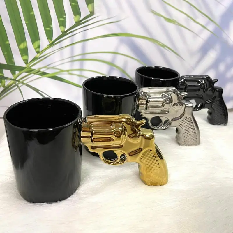 

Cool Coffee Cups Creative Ceramic Water Drinking Mug Revolver Handle Mug Beer Cup for Hot Coffee Wine Whiskey Ice Cream